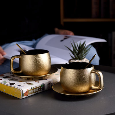 Golden coffee cup set - Antique Decore
